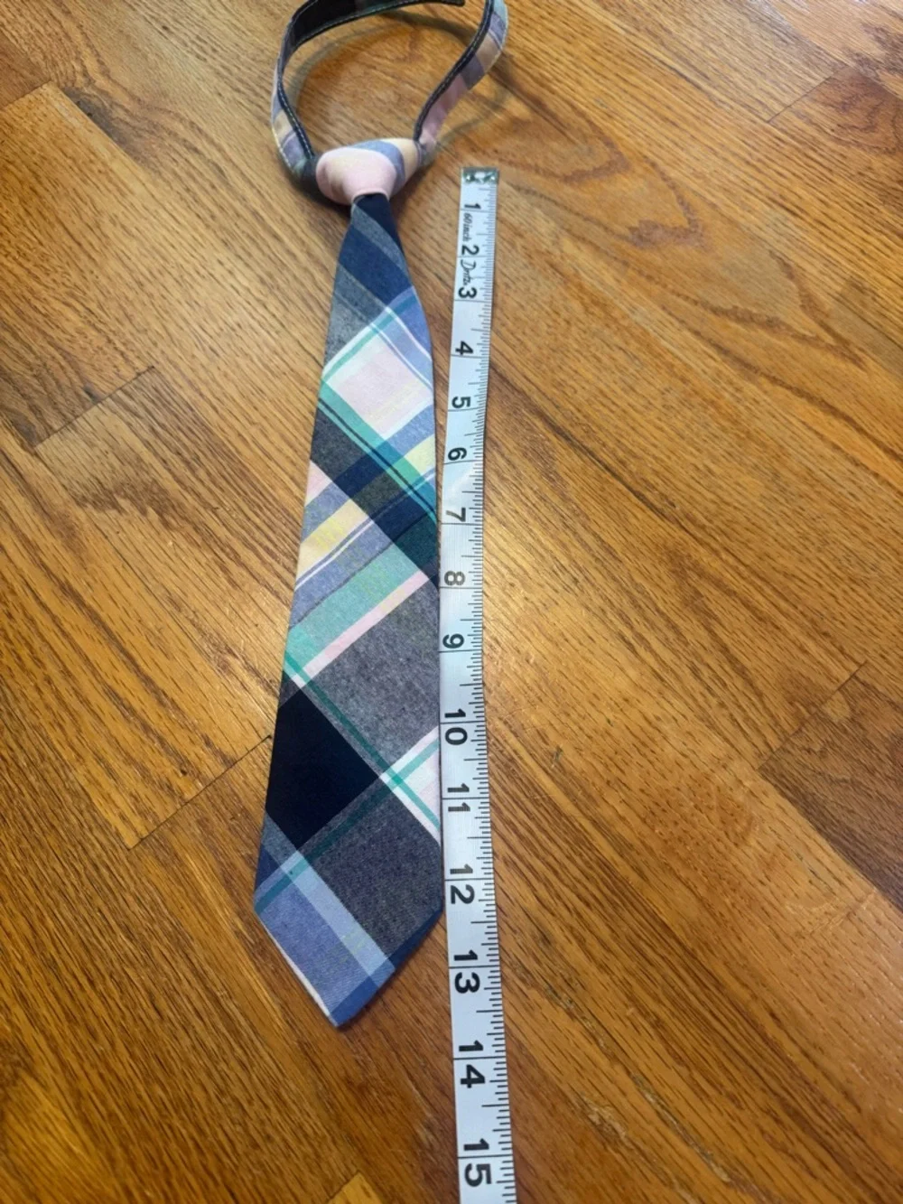 Gymboree plaid hook and loop closure Tie
